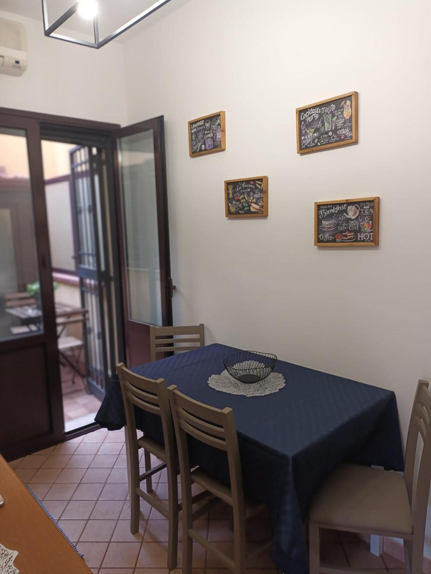 Le Case Del Cortile CTA Exteriör bild